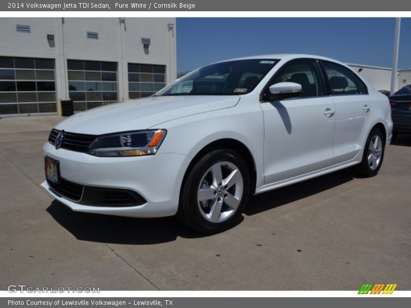 Pure White / Cornsilk Beige 2014 Volkswagen Jetta TDI Sedan