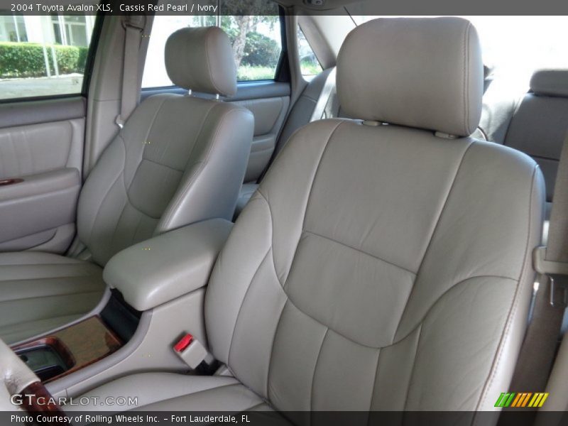 Cassis Red Pearl / Ivory 2004 Toyota Avalon XLS