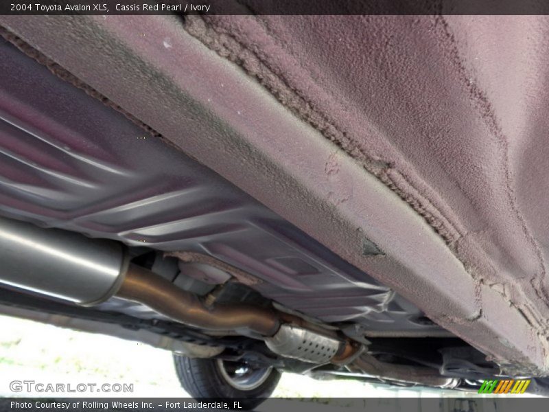 Cassis Red Pearl / Ivory 2004 Toyota Avalon XLS