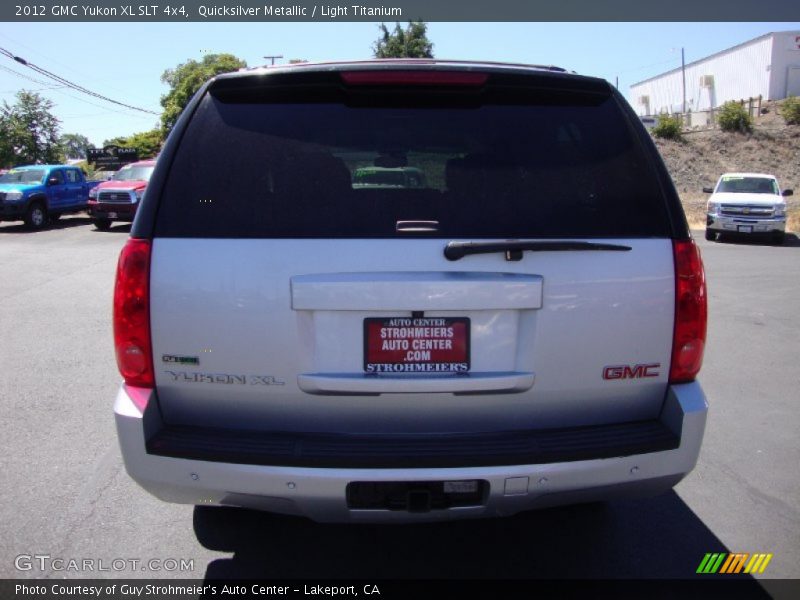 Quicksilver Metallic / Light Titanium 2012 GMC Yukon XL SLT 4x4