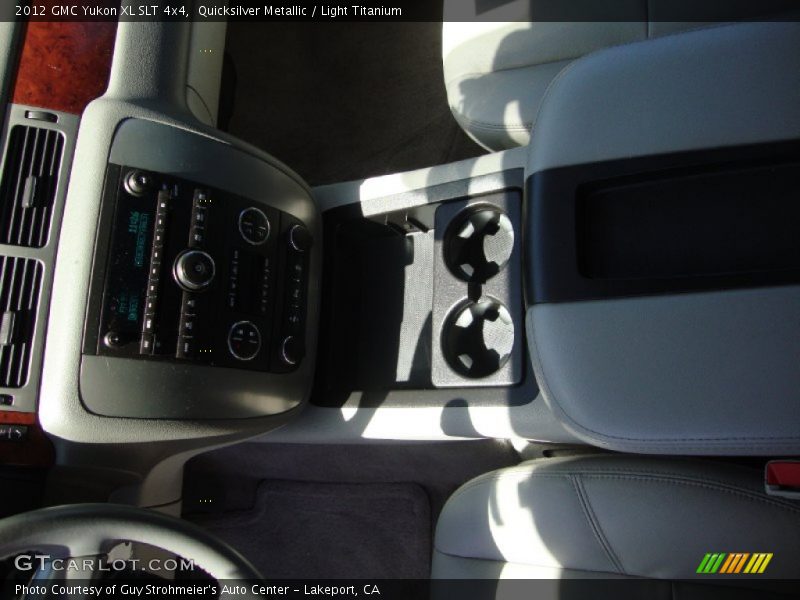 Quicksilver Metallic / Light Titanium 2012 GMC Yukon XL SLT 4x4
