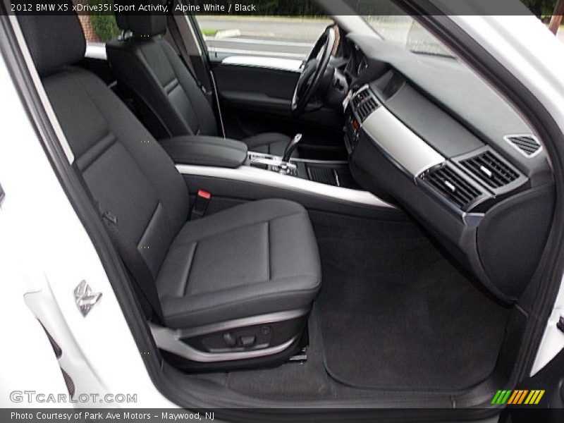 Alpine White / Black 2012 BMW X5 xDrive35i Sport Activity
