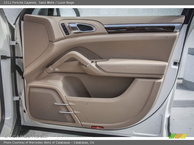 Door Panel of 2011 Cayenne 
