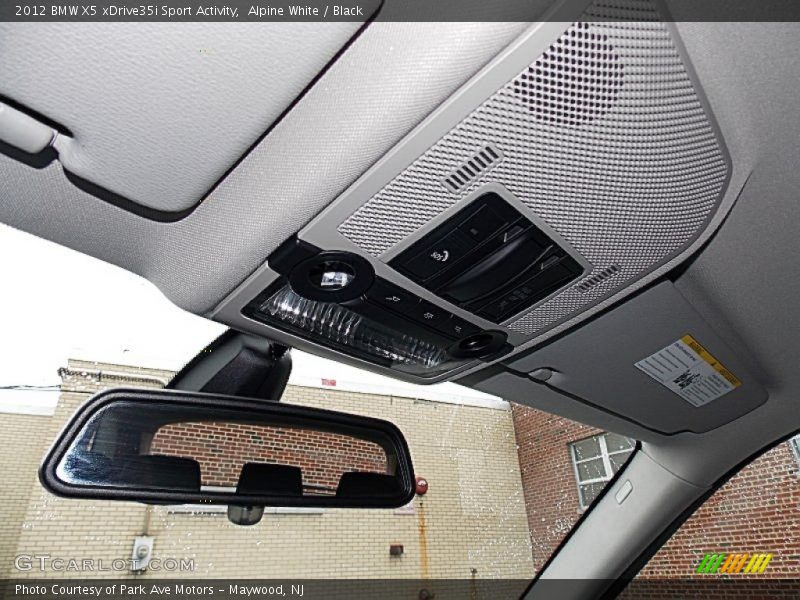 Alpine White / Black 2012 BMW X5 xDrive35i Sport Activity