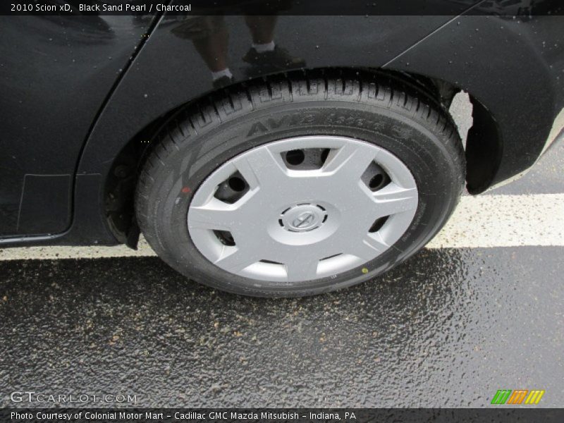 Black Sand Pearl / Charcoal 2010 Scion xD