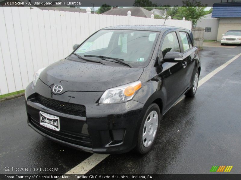 Black Sand Pearl / Charcoal 2010 Scion xD