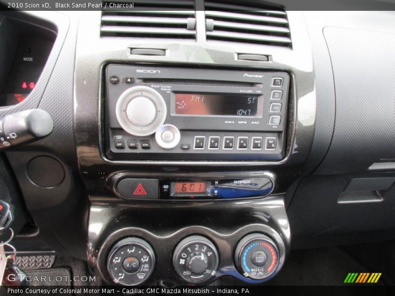 Black Sand Pearl / Charcoal 2010 Scion xD