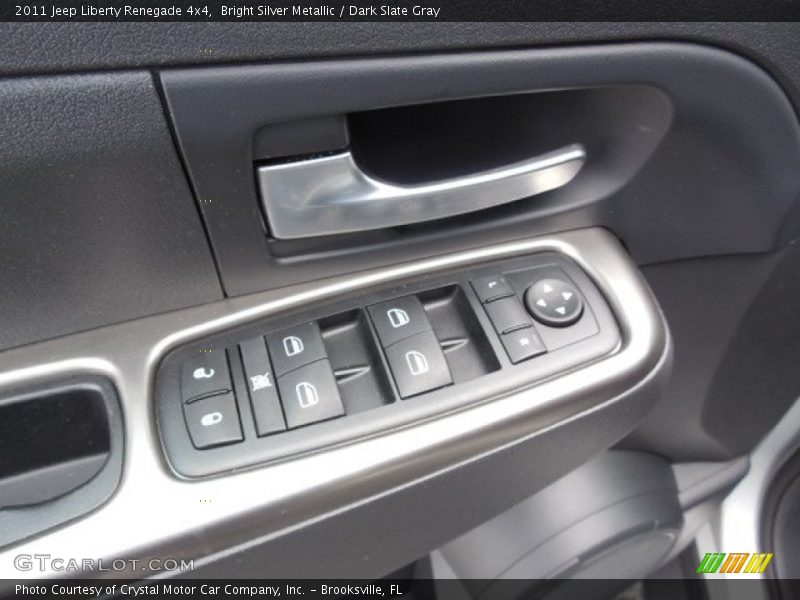 Bright Silver Metallic / Dark Slate Gray 2011 Jeep Liberty Renegade 4x4
