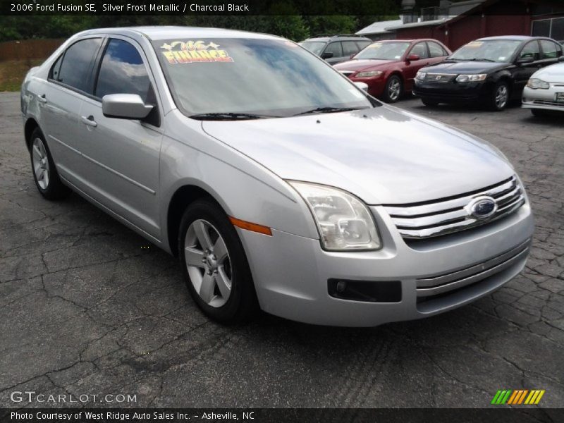 Front 3/4 View of 2006 Fusion SE