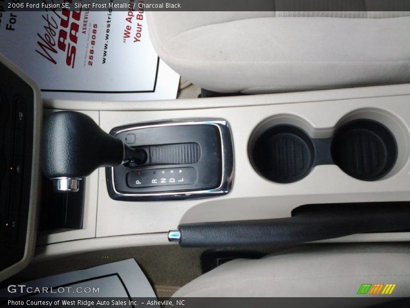 Silver Frost Metallic / Charcoal Black 2006 Ford Fusion SE