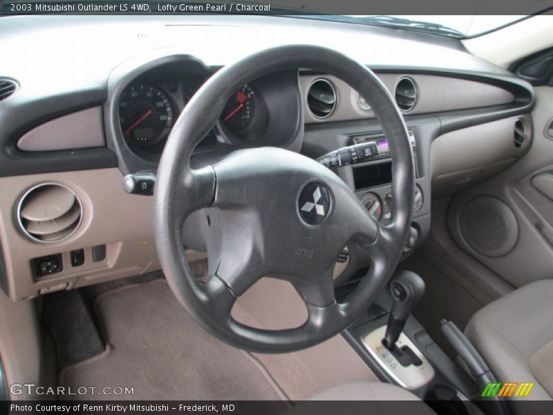 Lofty Green Pearl / Charcoal 2003 Mitsubishi Outlander LS 4WD