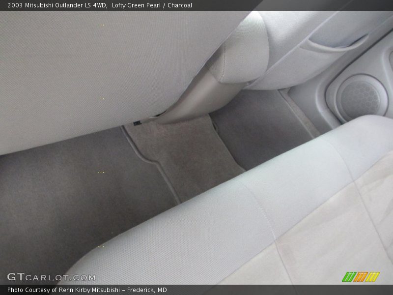 Lofty Green Pearl / Charcoal 2003 Mitsubishi Outlander LS 4WD