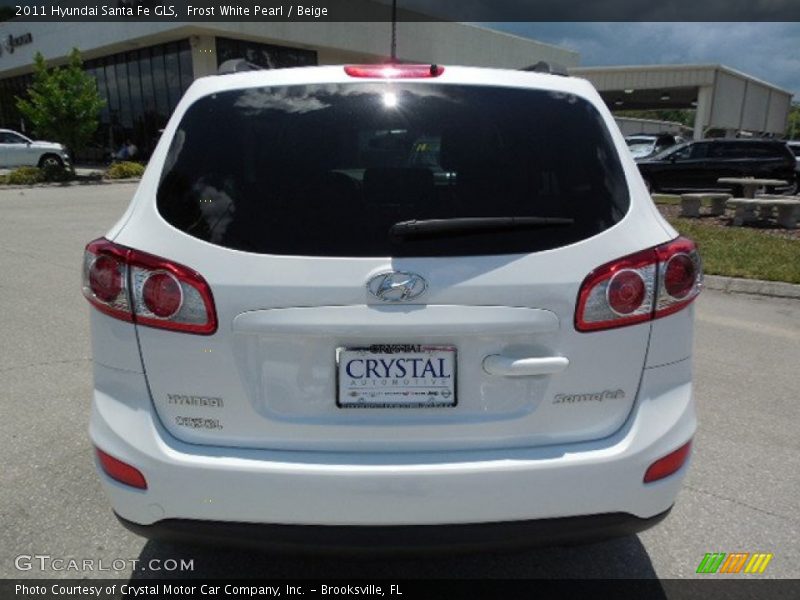 Frost White Pearl / Beige 2011 Hyundai Santa Fe GLS