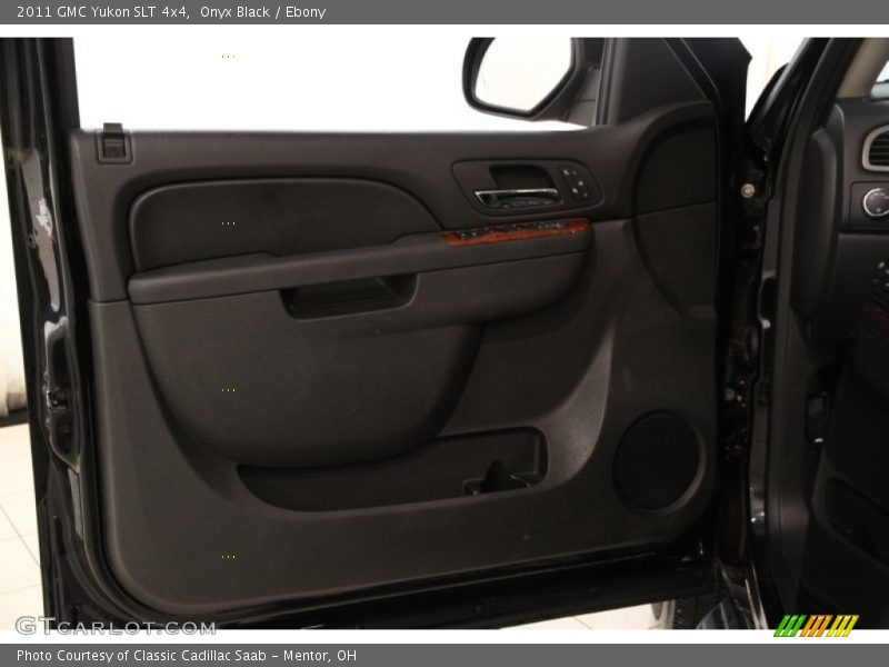 Onyx Black / Ebony 2011 GMC Yukon SLT 4x4