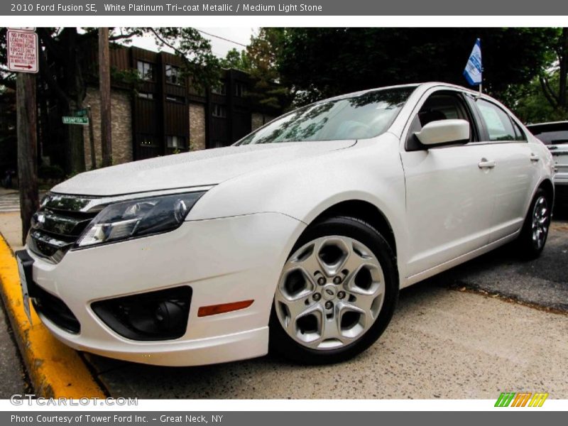 White Platinum Tri-coat Metallic / Medium Light Stone 2010 Ford Fusion SE