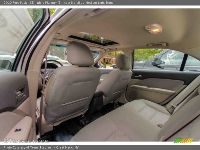 White Platinum Tri-coat Metallic / Medium Light Stone 2010 Ford Fusion SE