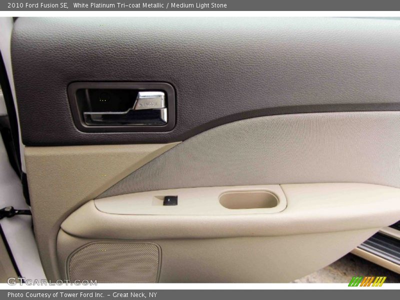 White Platinum Tri-coat Metallic / Medium Light Stone 2010 Ford Fusion SE