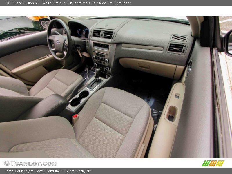 White Platinum Tri-coat Metallic / Medium Light Stone 2010 Ford Fusion SE