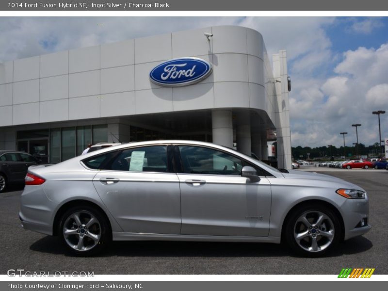 Ingot Silver / Charcoal Black 2014 Ford Fusion Hybrid SE