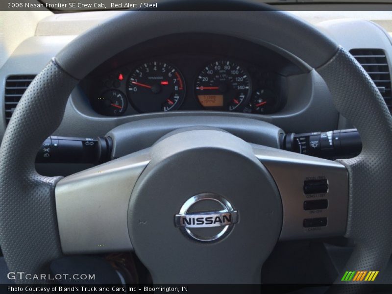Red Alert / Steel 2006 Nissan Frontier SE Crew Cab