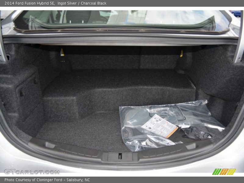 Ingot Silver / Charcoal Black 2014 Ford Fusion Hybrid SE