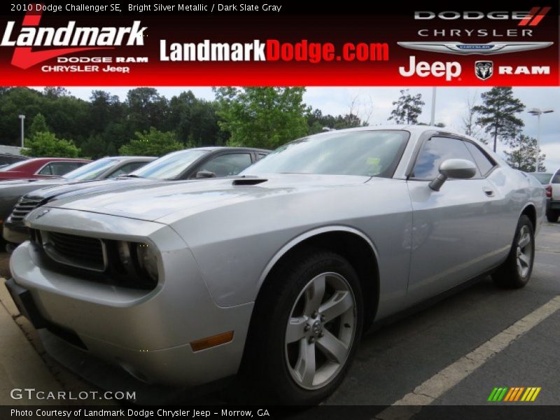Bright Silver Metallic / Dark Slate Gray 2010 Dodge Challenger SE