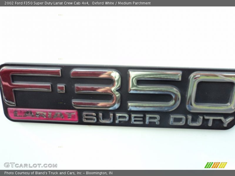 Oxford White / Medium Parchment 2002 Ford F350 Super Duty Lariat Crew Cab 4x4
