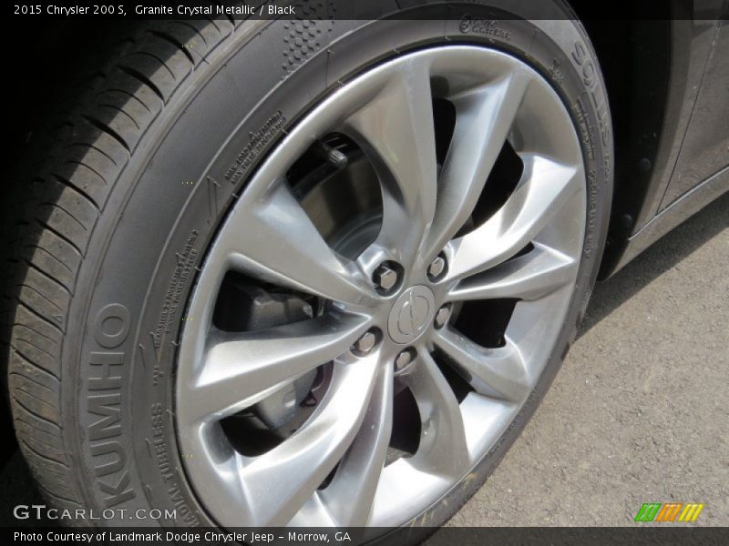 Granite Crystal Metallic / Black 2015 Chrysler 200 S