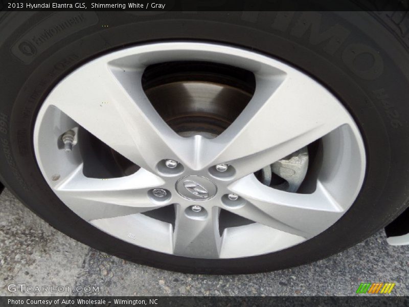 Shimmering White / Gray 2013 Hyundai Elantra GLS