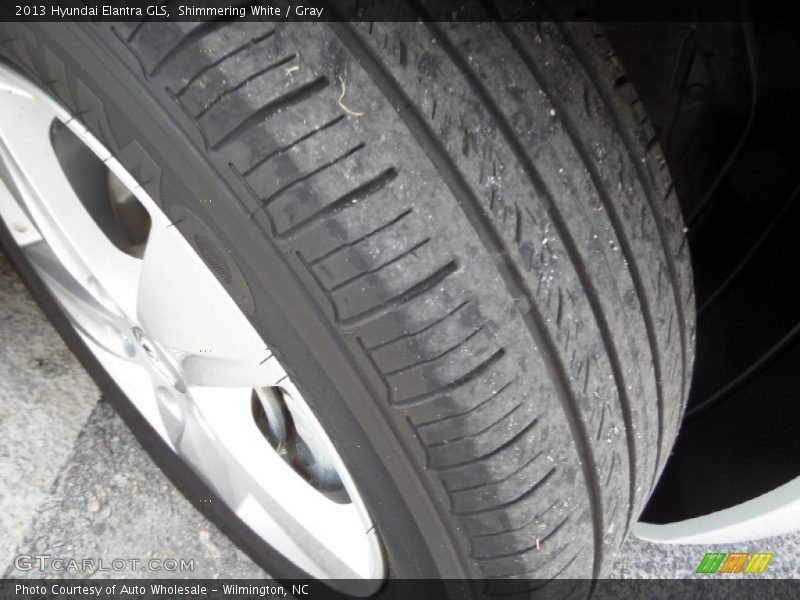 Shimmering White / Gray 2013 Hyundai Elantra GLS
