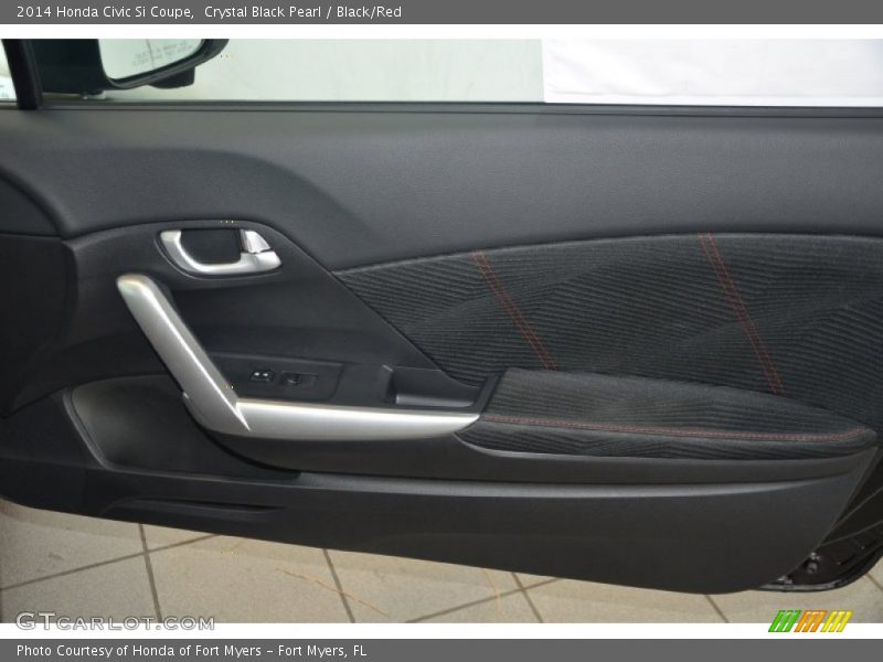 Door Panel of 2014 Civic Si Coupe