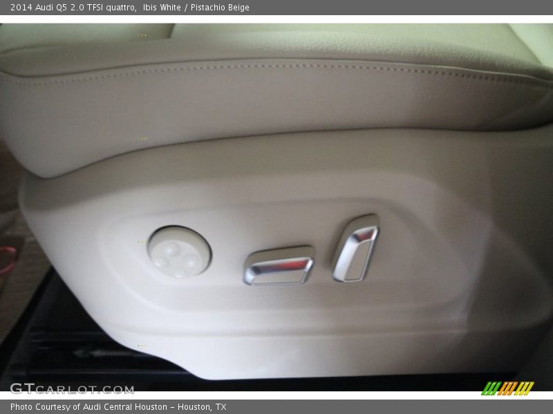 Ibis White / Pistachio Beige 2014 Audi Q5 2.0 TFSI quattro
