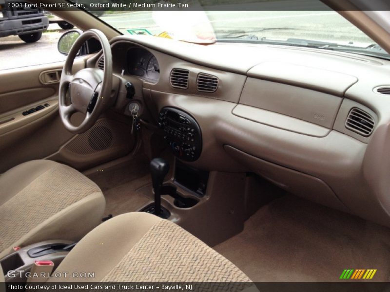 Oxford White / Medium Prairie Tan 2001 Ford Escort SE Sedan