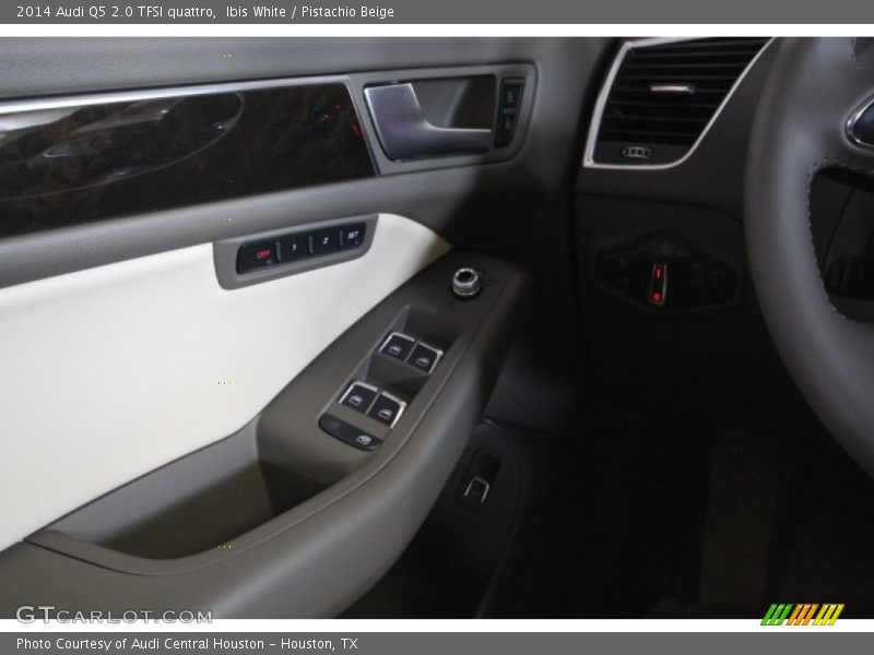 Ibis White / Pistachio Beige 2014 Audi Q5 2.0 TFSI quattro