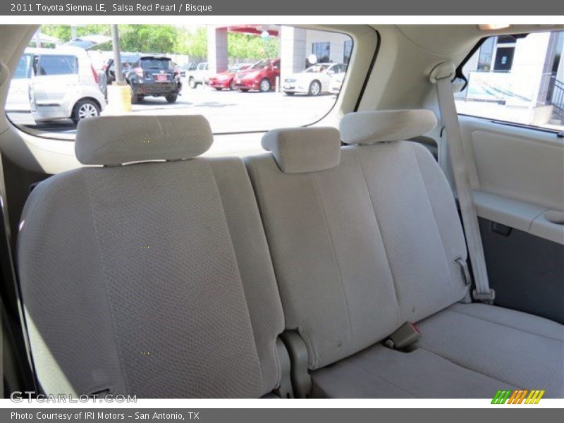 Salsa Red Pearl / Bisque 2011 Toyota Sienna LE