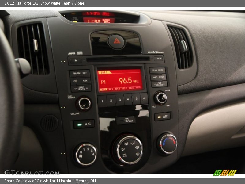 Snow White Pearl / Stone 2012 Kia Forte EX