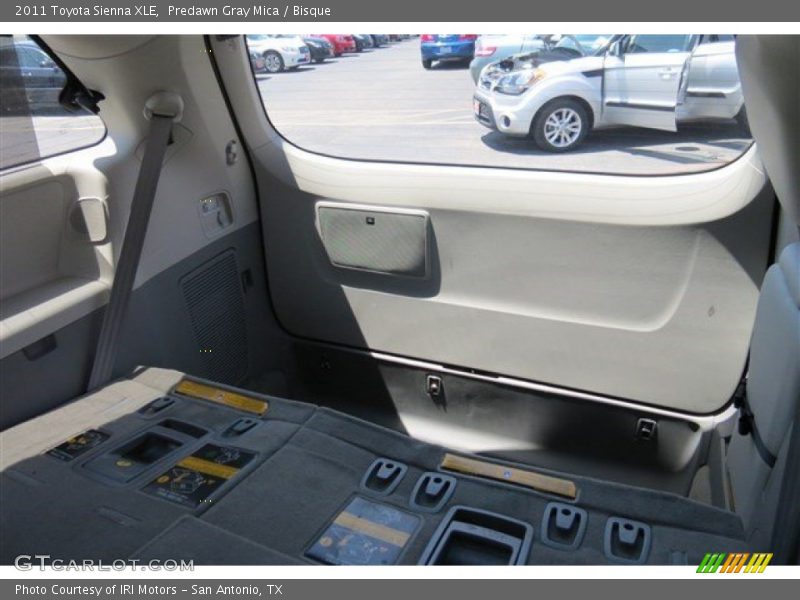Predawn Gray Mica / Bisque 2011 Toyota Sienna XLE