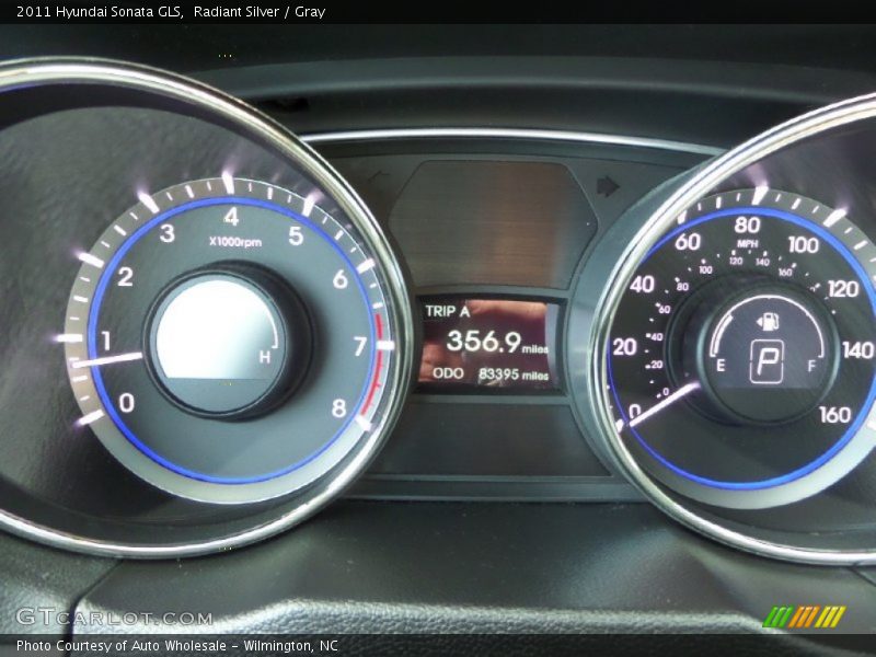 Radiant Silver / Gray 2011 Hyundai Sonata GLS