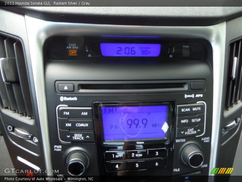 Radiant Silver / Gray 2011 Hyundai Sonata GLS