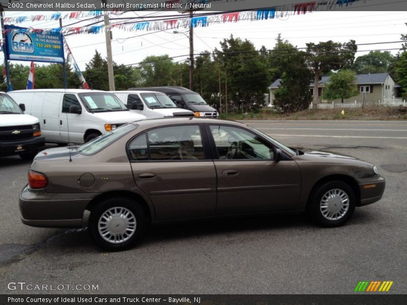 Medium Bronzemist Metallic / Neutral 2002 Chevrolet Malibu Sedan