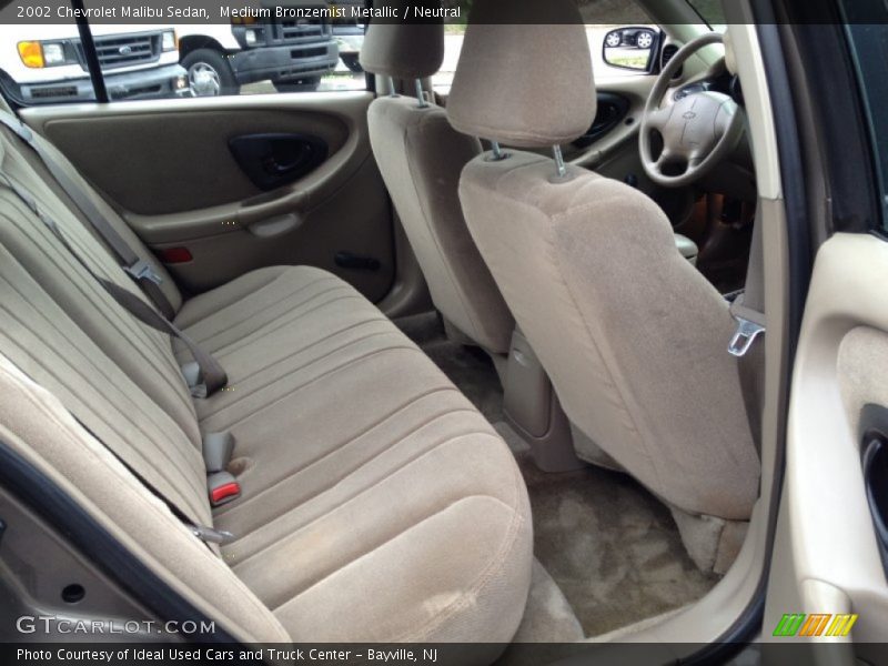 Medium Bronzemist Metallic / Neutral 2002 Chevrolet Malibu Sedan
