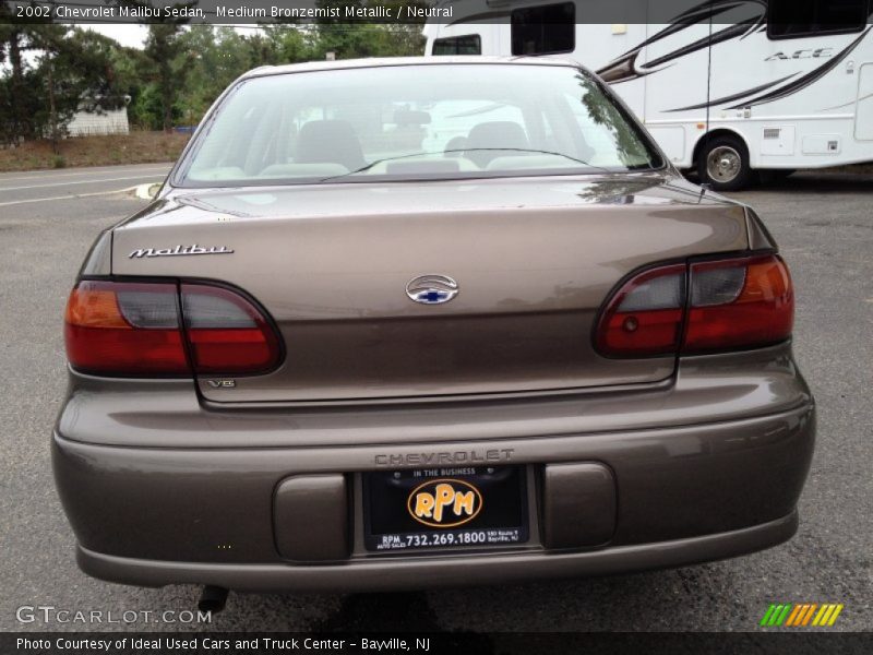 Medium Bronzemist Metallic / Neutral 2002 Chevrolet Malibu Sedan