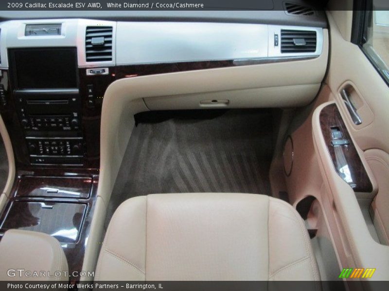 White Diamond / Cocoa/Cashmere 2009 Cadillac Escalade ESV AWD