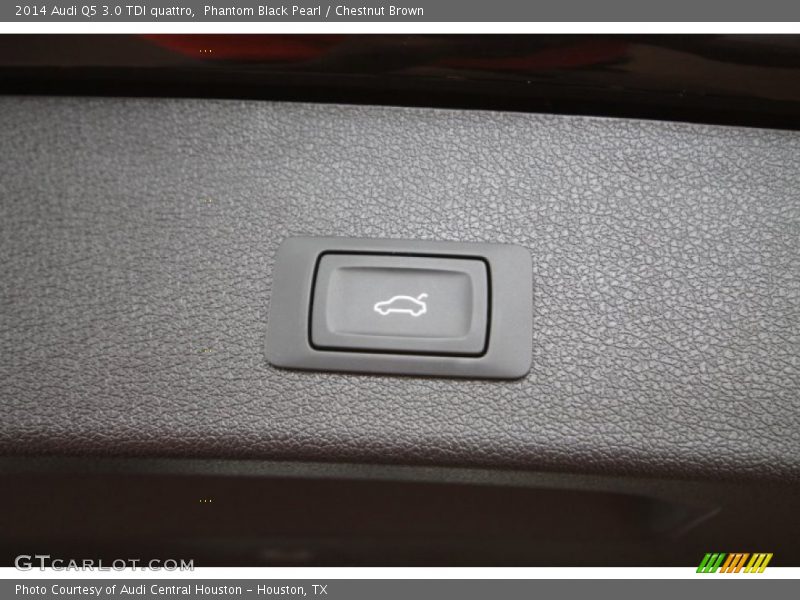 Phantom Black Pearl / Chestnut Brown 2014 Audi Q5 3.0 TDI quattro