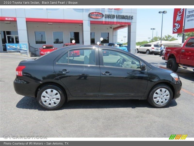 Black Sand Pearl / Bisque 2010 Toyota Yaris Sedan