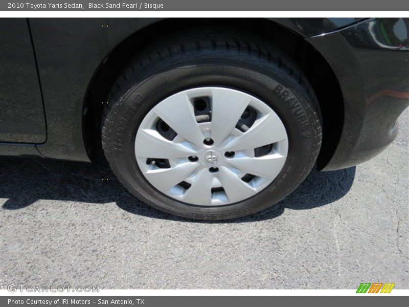 Black Sand Pearl / Bisque 2010 Toyota Yaris Sedan
