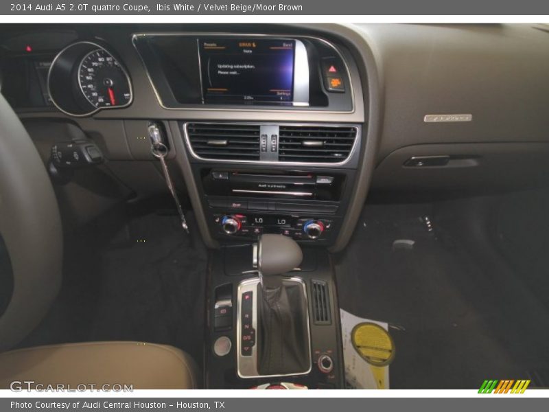 Ibis White / Velvet Beige/Moor Brown 2014 Audi A5 2.0T quattro Coupe