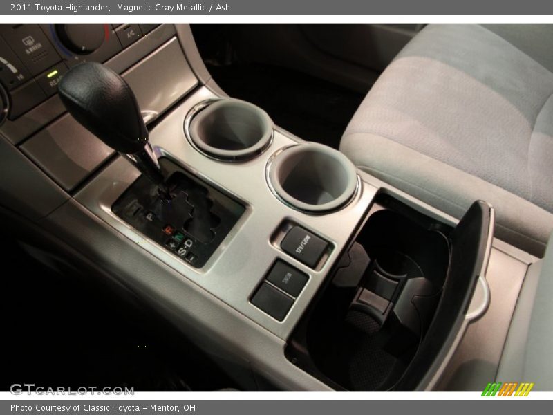 Magnetic Gray Metallic / Ash 2011 Toyota Highlander