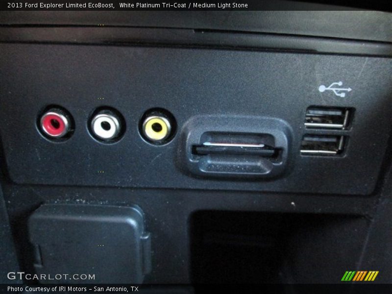 White Platinum Tri-Coat / Medium Light Stone 2013 Ford Explorer Limited EcoBoost