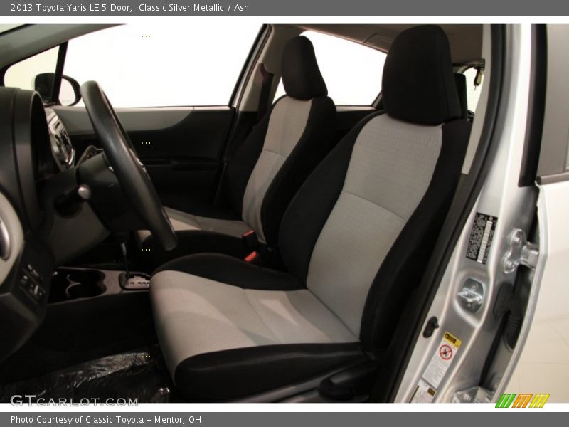Classic Silver Metallic / Ash 2013 Toyota Yaris LE 5 Door
